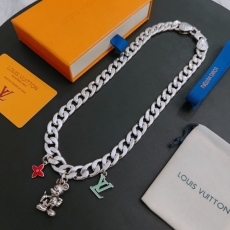 Louis Vuitton Necklaces